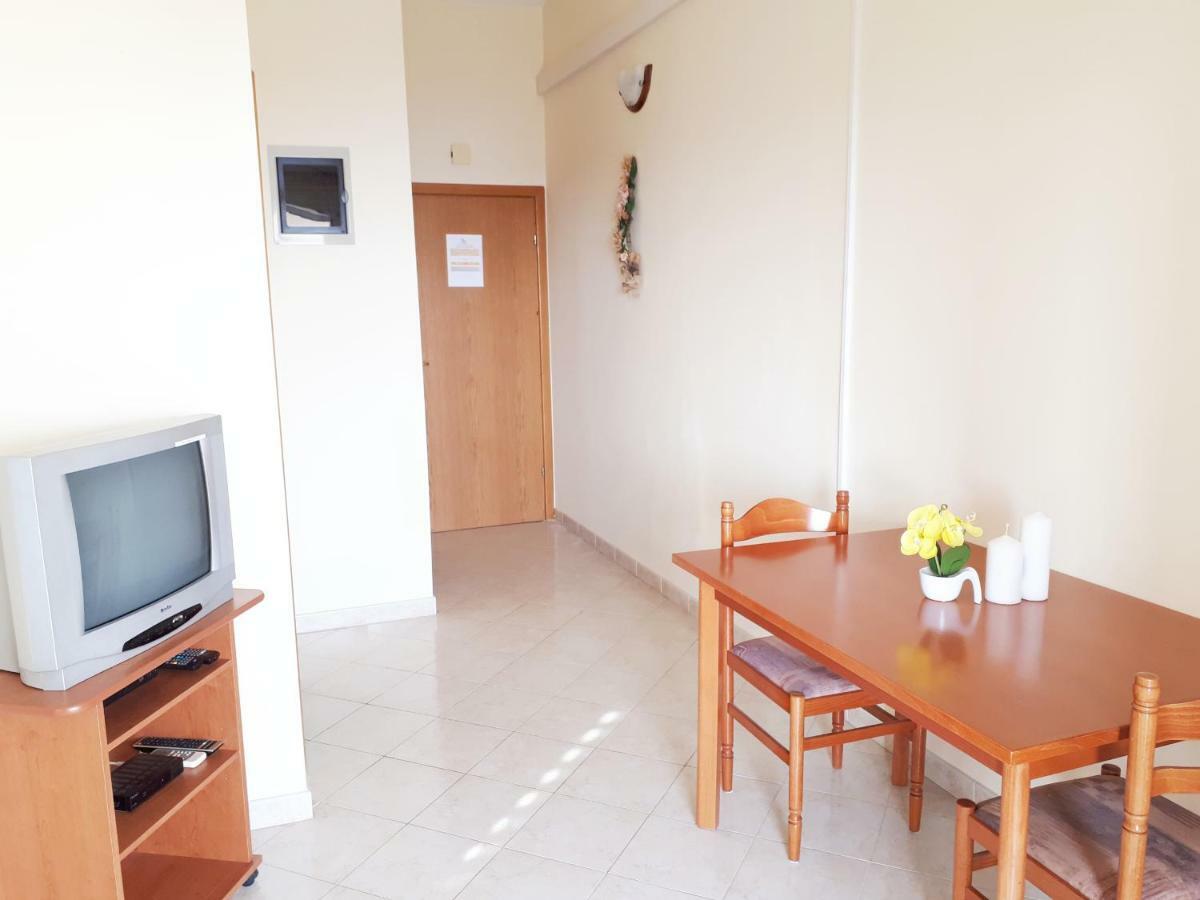 Apartments Dani ボル エクステリア 写真